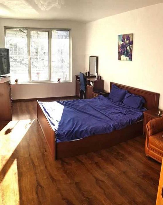 Продава се Тристаен апартамент в София, Белите брези - 93 кв.м за 2124 €/кв.м - Снимка #1
