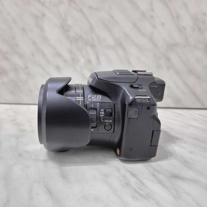 Aparat foto Panasonic dmc-fz200 20.1 MP Negru cu Obiectiv Zeus Amanet 36641