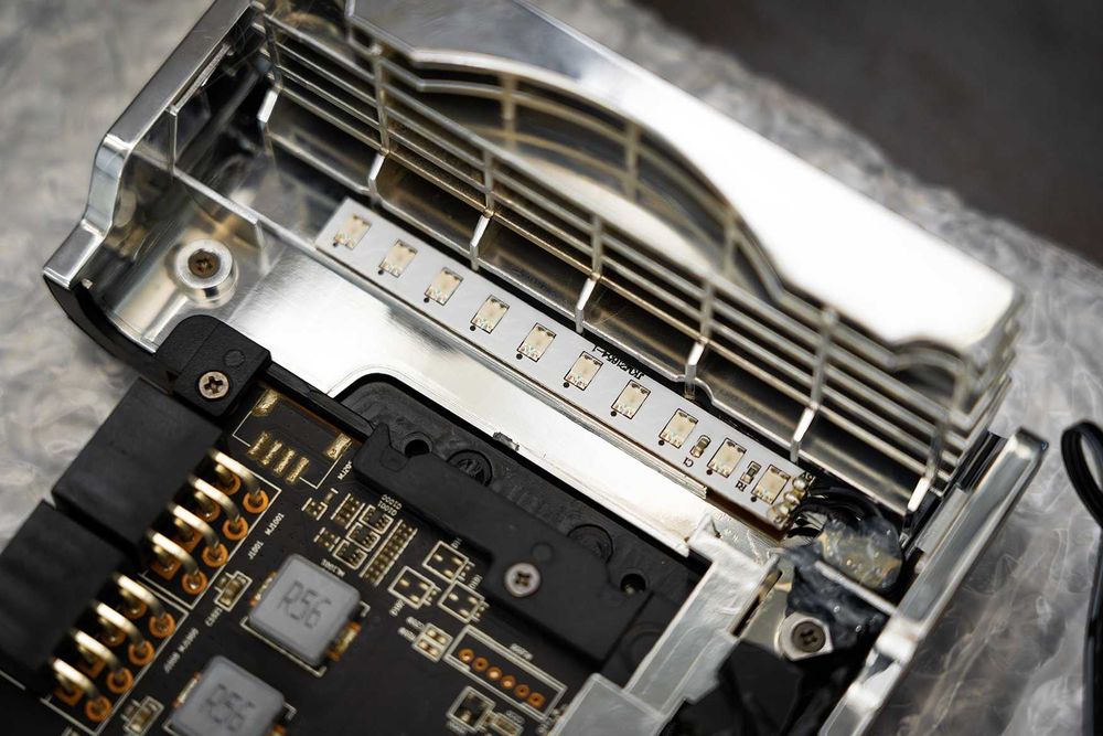 Видеокарта XFX RX 5700 XT 8GB THICC III Ultra