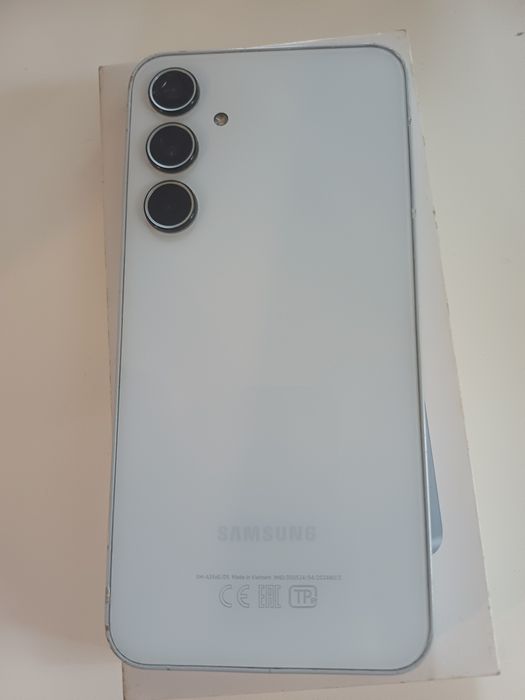 Samsung A35 8/128