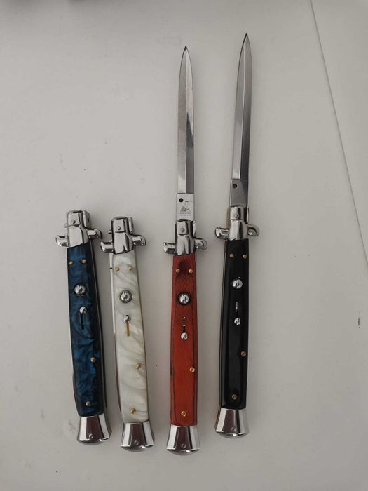 Briceag italian stiletto 34 cm în cutie și husă nou sigilat