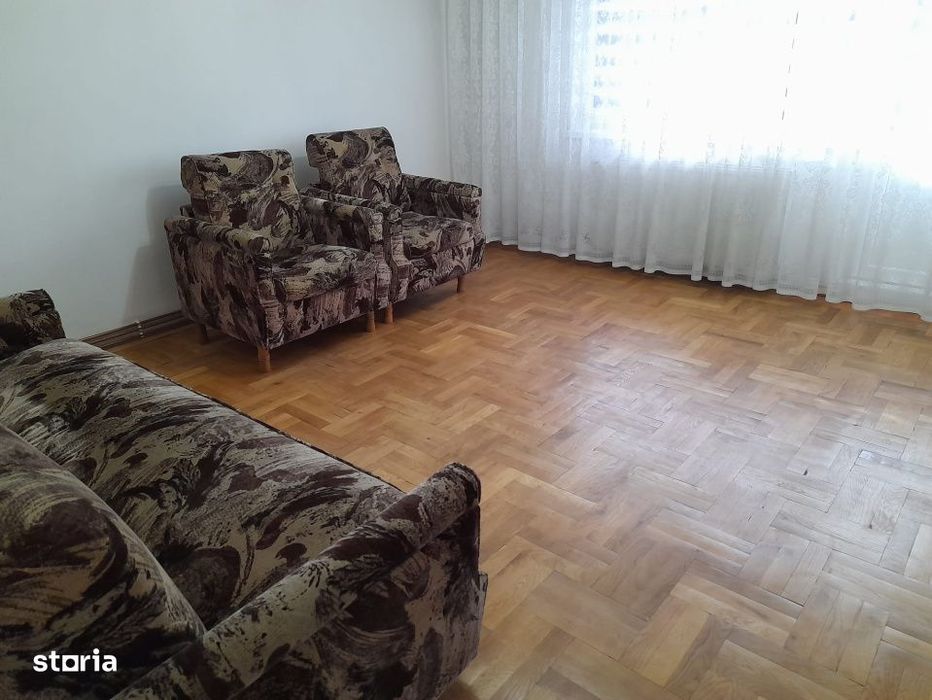 Apartament 3 camere de vanzare strada Octavian Paler Fagaras jud. Bras — fotografia 1