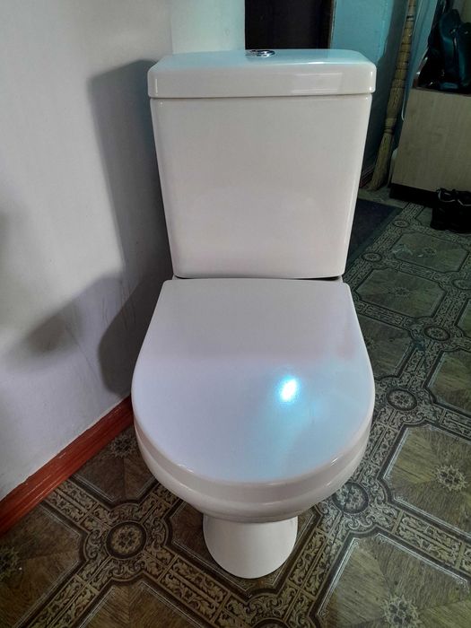 Продам б/у унитаз