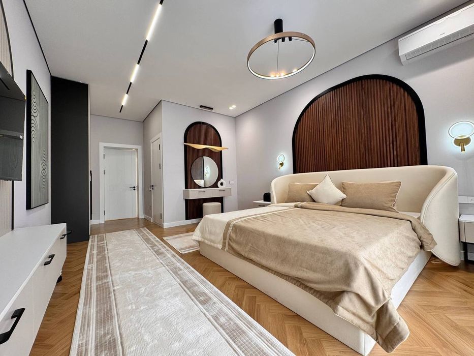 Продается 4х комнатная кв-ра, ЖК Милано, ориентир: Глинка, 151м²