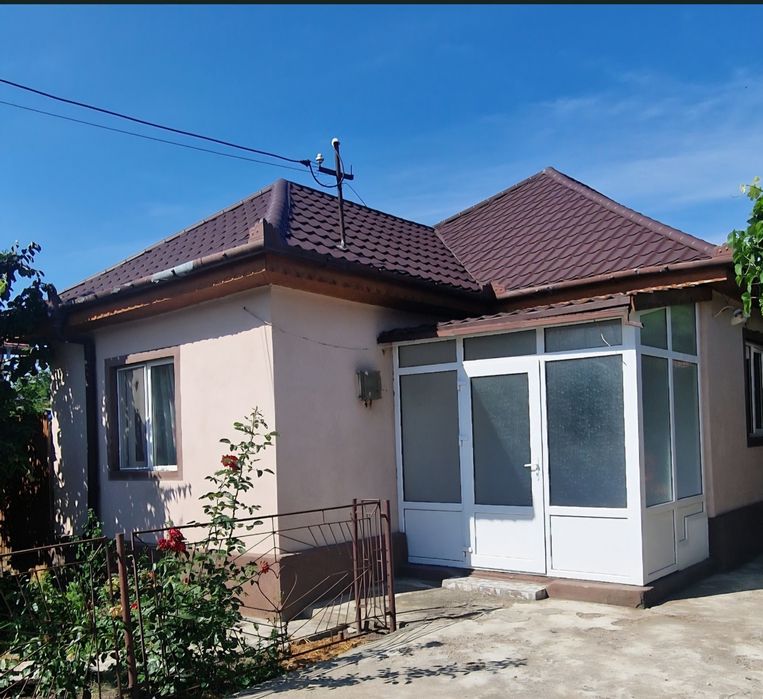 Casa de vanzare Vernesti-NU ACCEPT SCHIMB