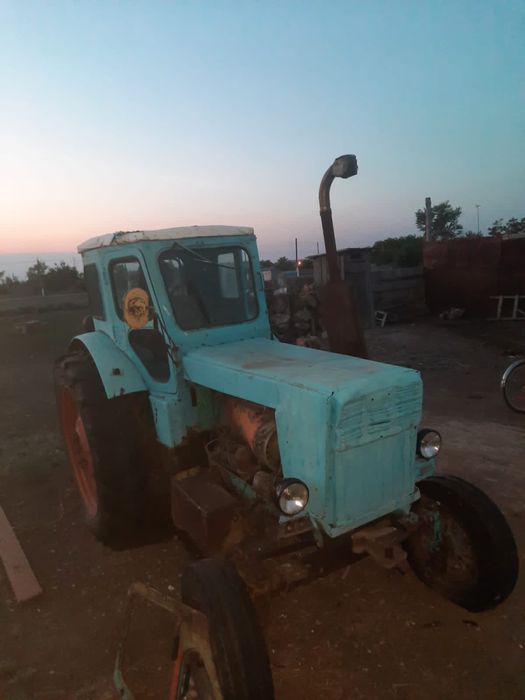 Продам трактор Т40