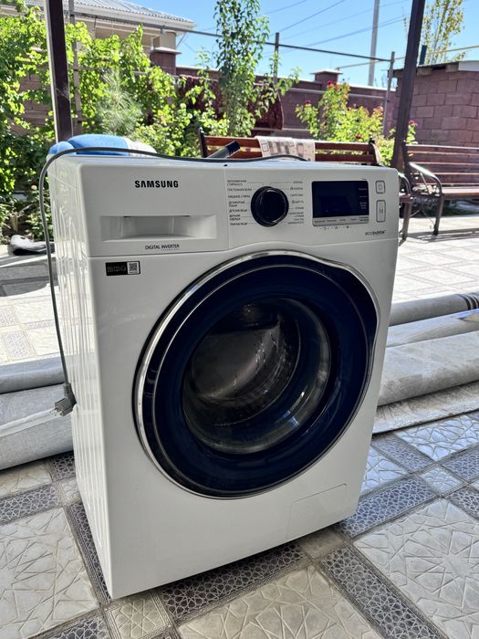 Стиральная машина “Samsung”