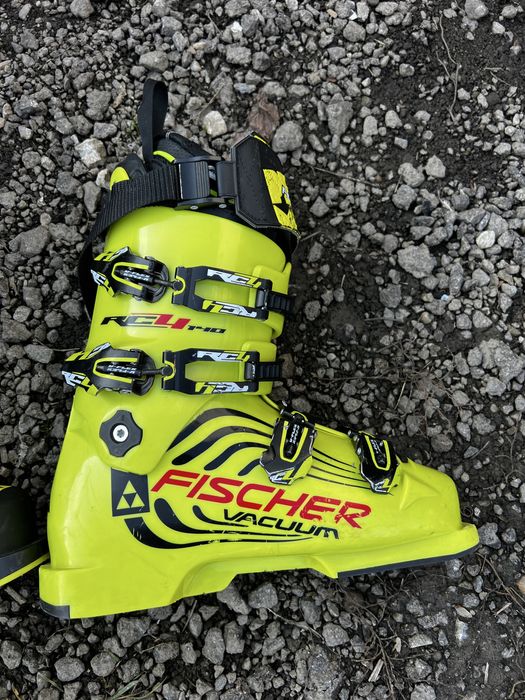 Clapari schi Fischer Vacuum RC4 World Cup 26,5 27,5 28,5