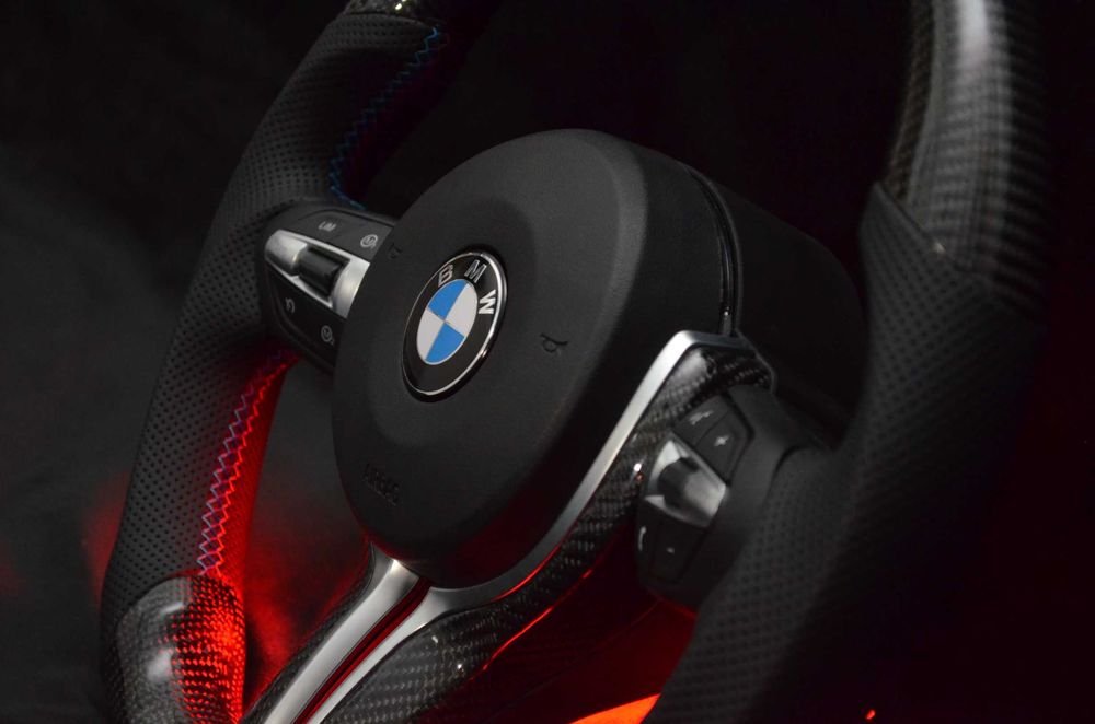 Volan BMW CARBON F10 / F30 / F01 / F15 / F16 / F25 / F32 / F20 / F36