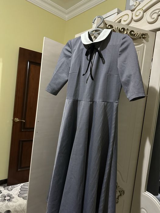 красивое плятье длина французский