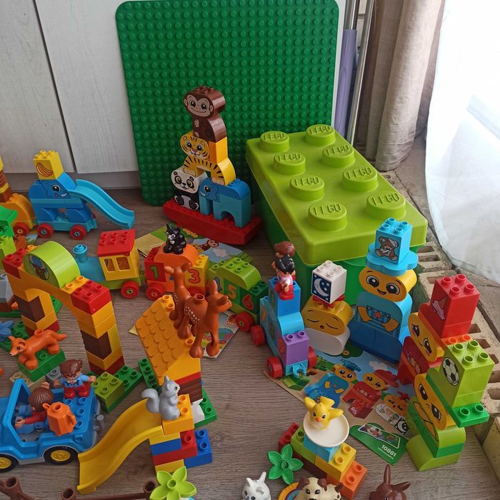 Продам конструктор Лего  оригинал ( Lego Duplo)