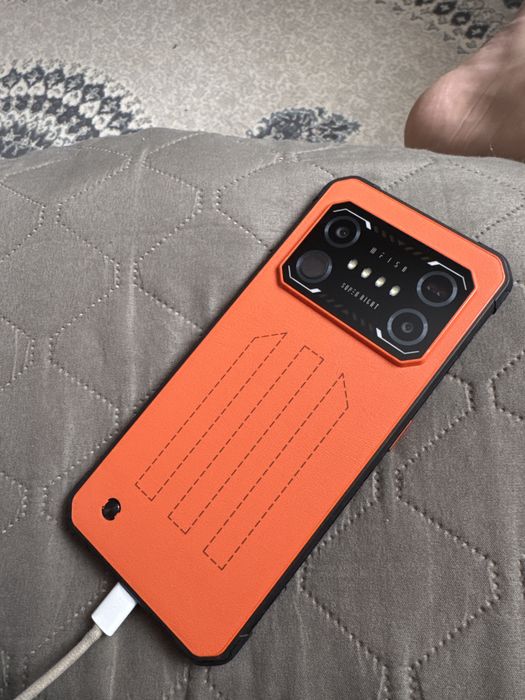 Продам телефон MF150