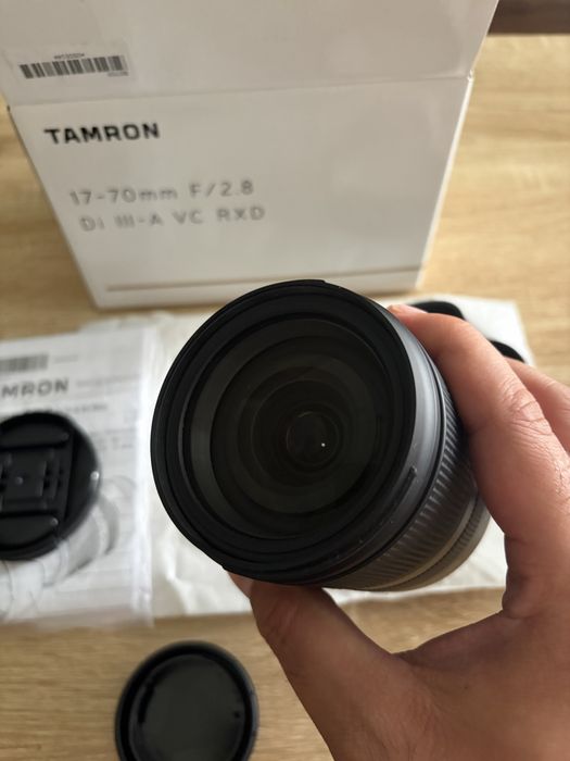 Obiectiv TAMRON 17-70mm F2.8 DI III-A VC RXD Fuji