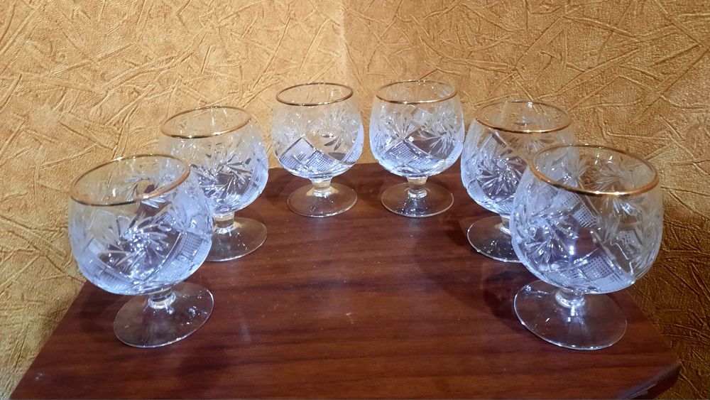 Абсолютно новые хрустальные бокалы для крепких напитков, Чехословакия,