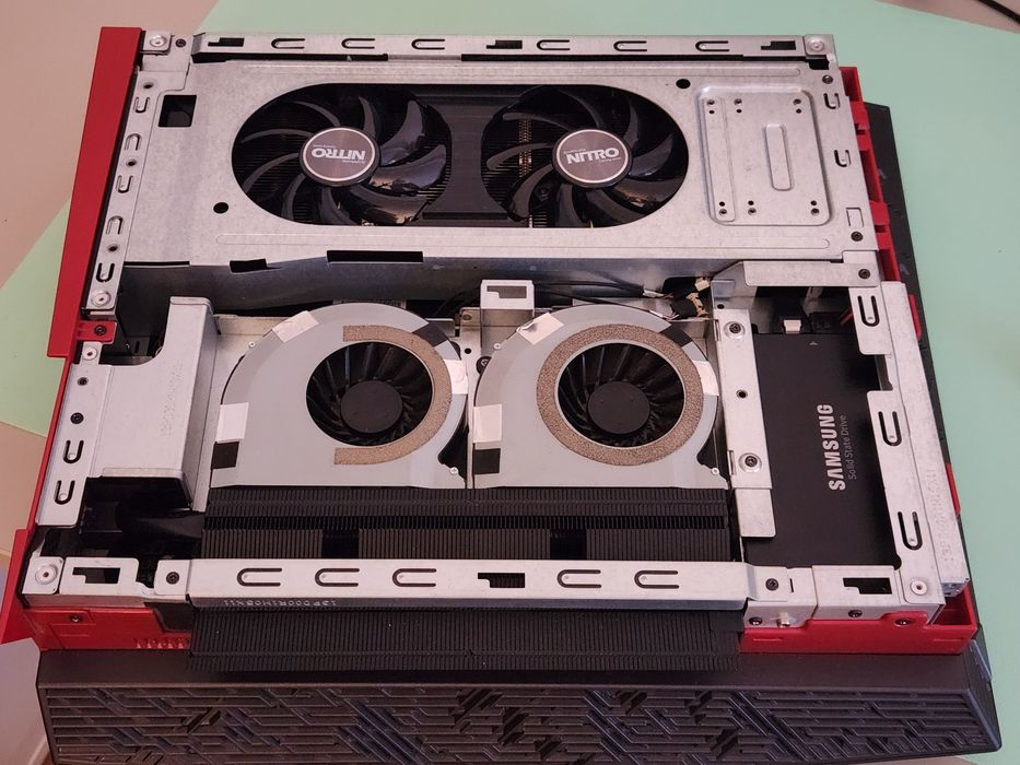 Vand Sistem PC Gaming Asus Rog