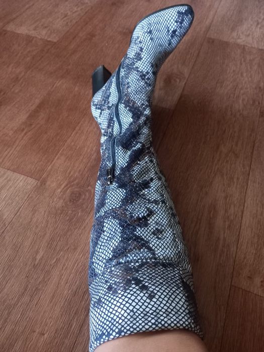 Продаю две пары обуви