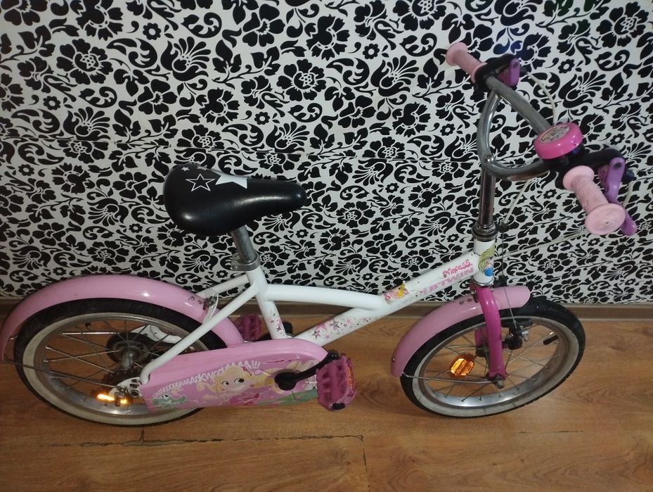 Bicicletă copii 4-7 ani