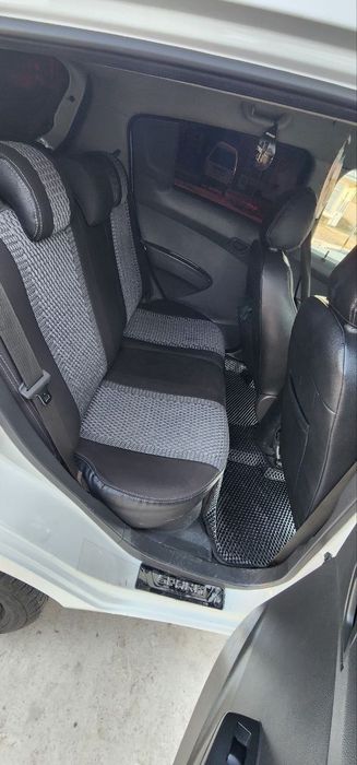 Spark 2017 (avtomat) sotiladi.