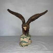 Statuie din lemn sculptata Vultur