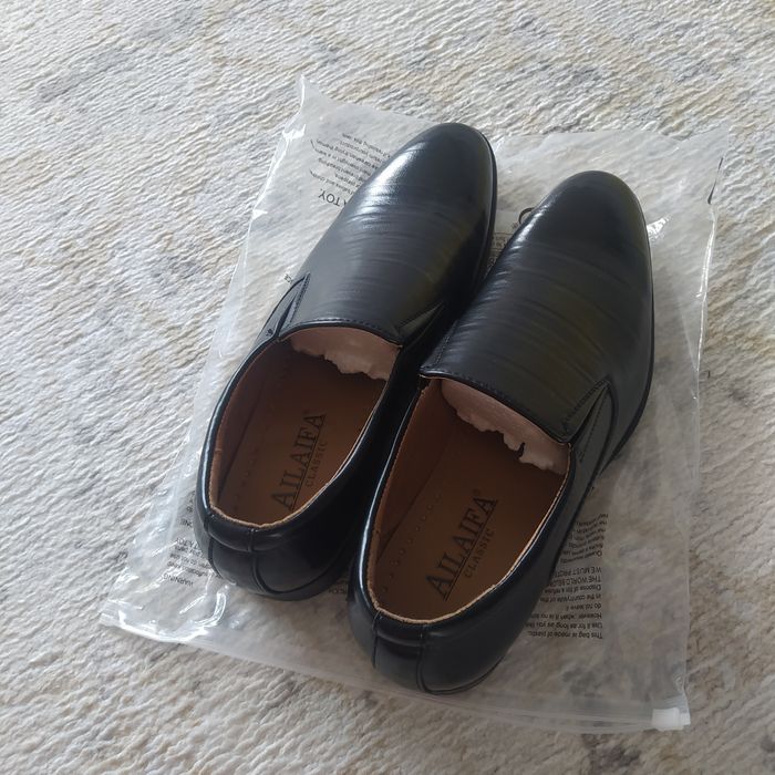 Продам мужские туфли