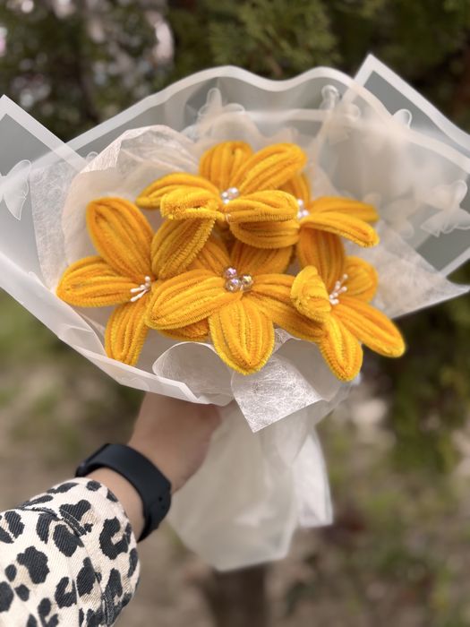 Buchet din sarma plusata