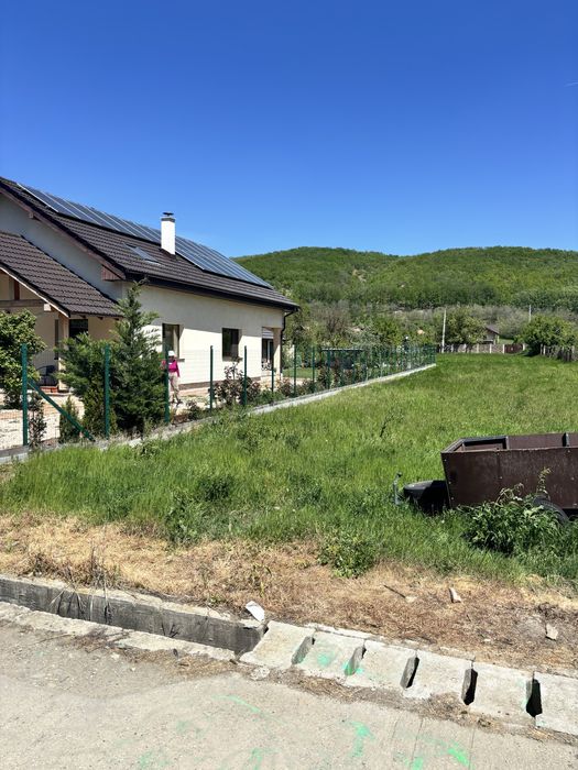 Teren 750 m intravilan Balotesti , comuna Izvorul Barzii