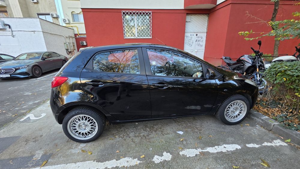 Mazda 2  2009 1.5
