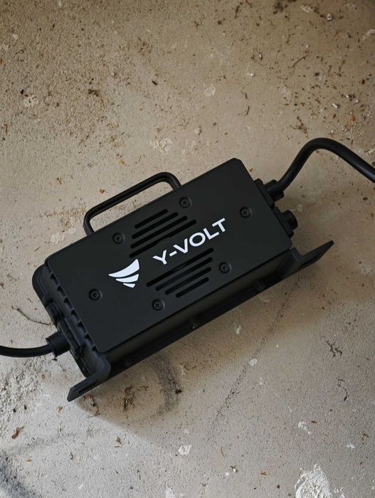 Y-volt surge V с гаранция