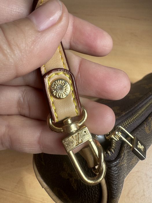 Малка чанта Louis Vuitton