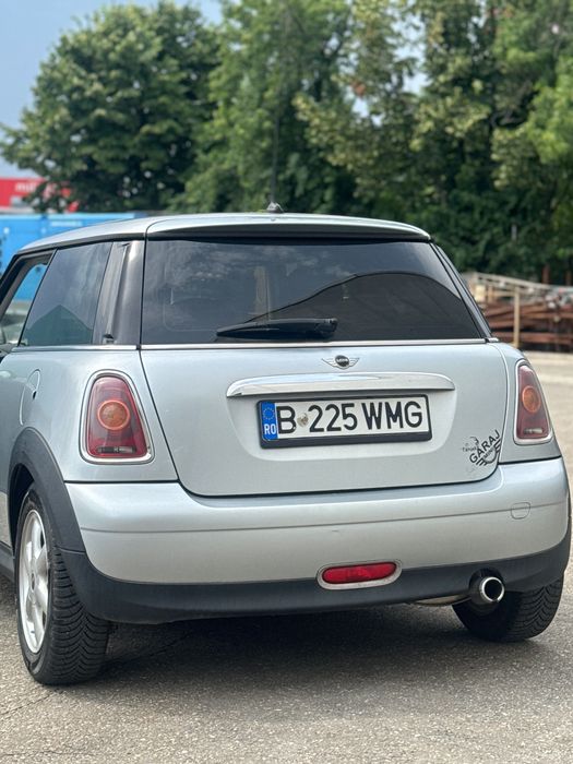 MINI Cooper R56 1.6 120 CP | Motor refăcut la Mini Garaj | Climatronic