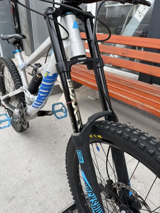 Планински велосипед Мекица Canyon Torque DHX размер: 26/42см