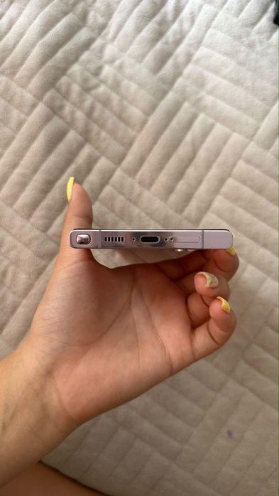 Продам Samsung S23 Ultra