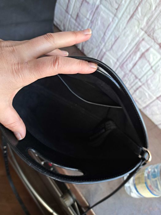 дамска чанта,Massimo Dutti,черна кожена чантичка-естествена кожа,