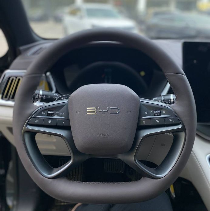 BYD Song plus  605км SMART 2025