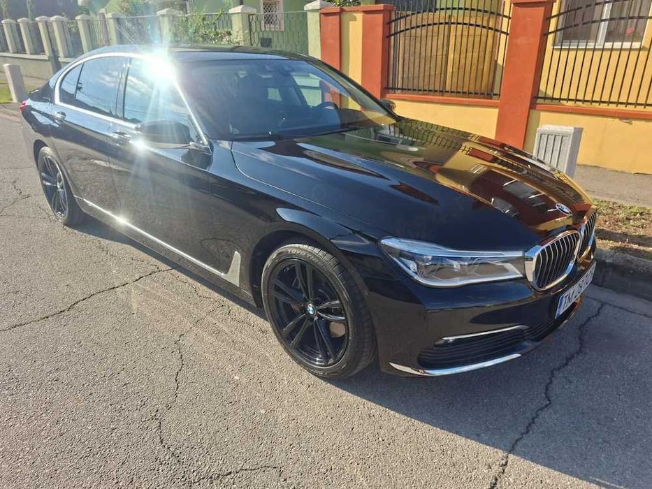 vand BMV MODEL 730 d x Drive 2018