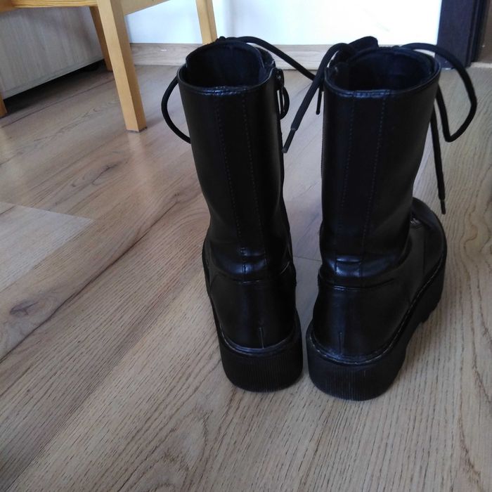 Кубинки H&M 36 номер с платформа