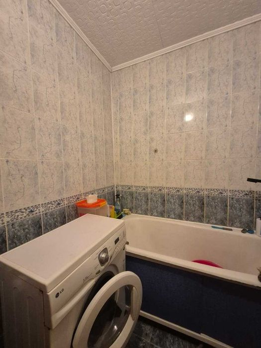 Продам 3комн кв 8мкр