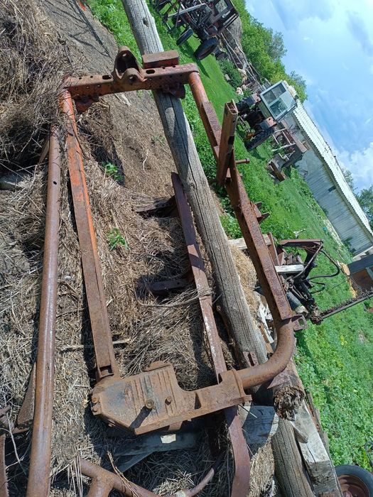 Продам трактор Т-16.