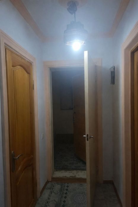 1-xonali Kvartira Srochni sotiladi!