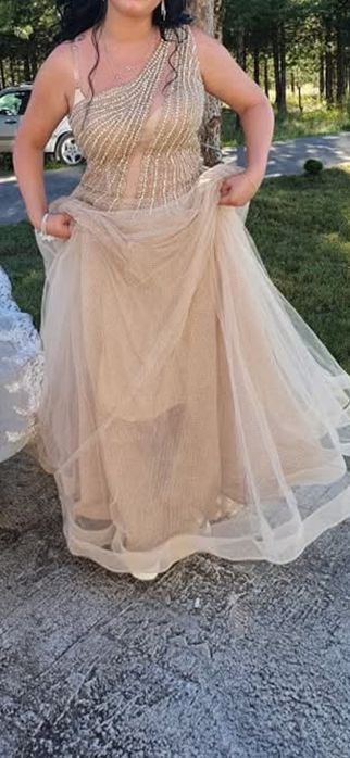 Официялна рокля!