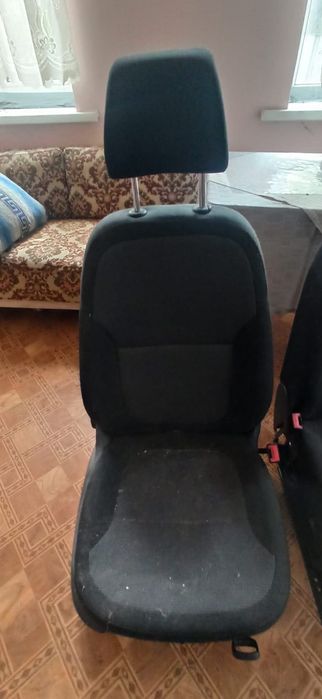 Сиденья переднии в сборе