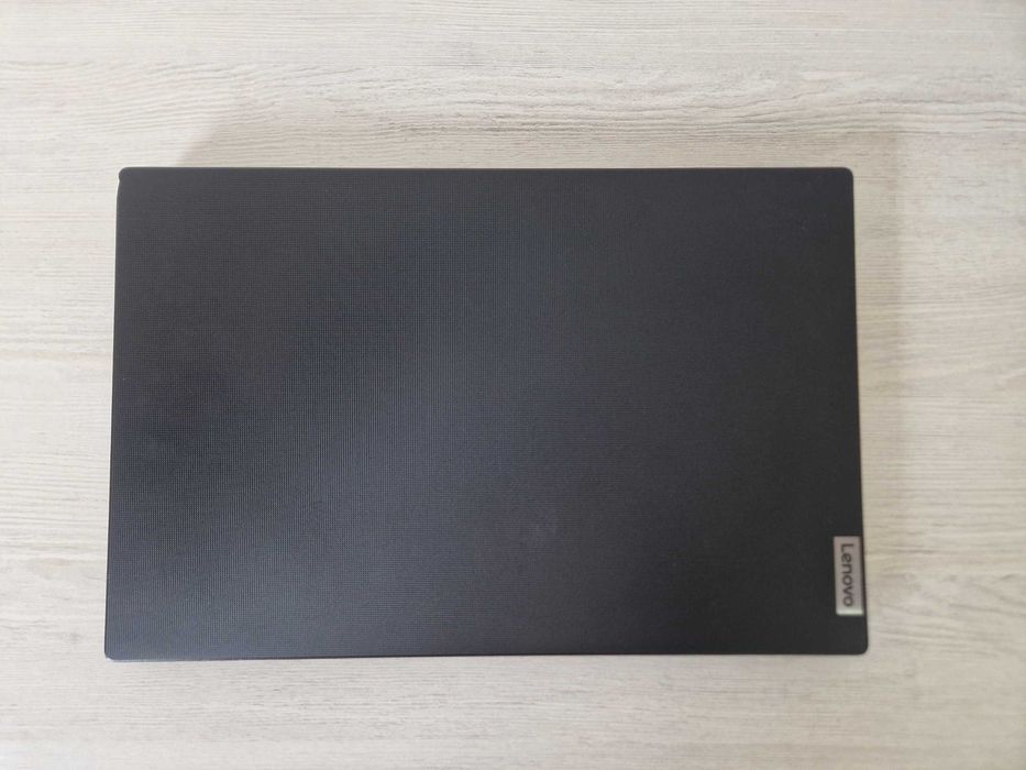 Ноутбук Lenovo Celeron N4500 / 240GB SSD / 15.6" FHD / Для учебы