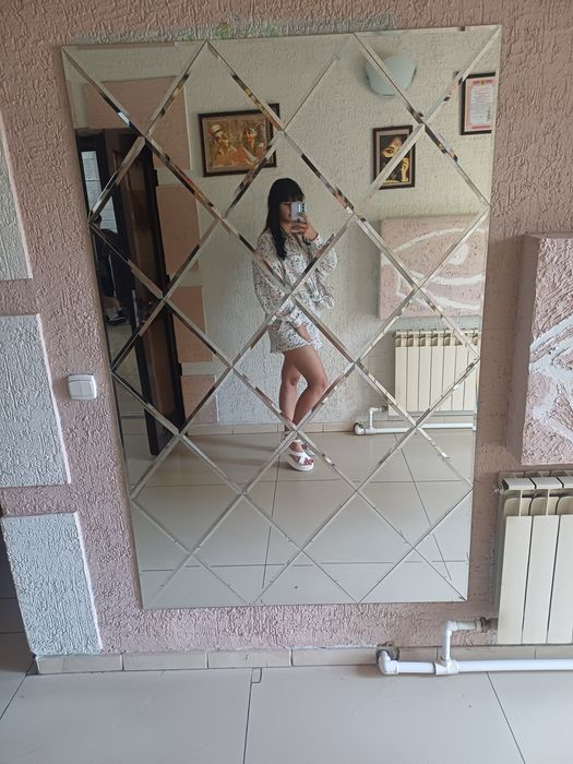 Новые костюмы, платья итд