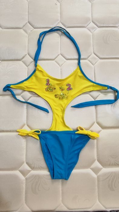 разные купальники от 2 до 8 лет