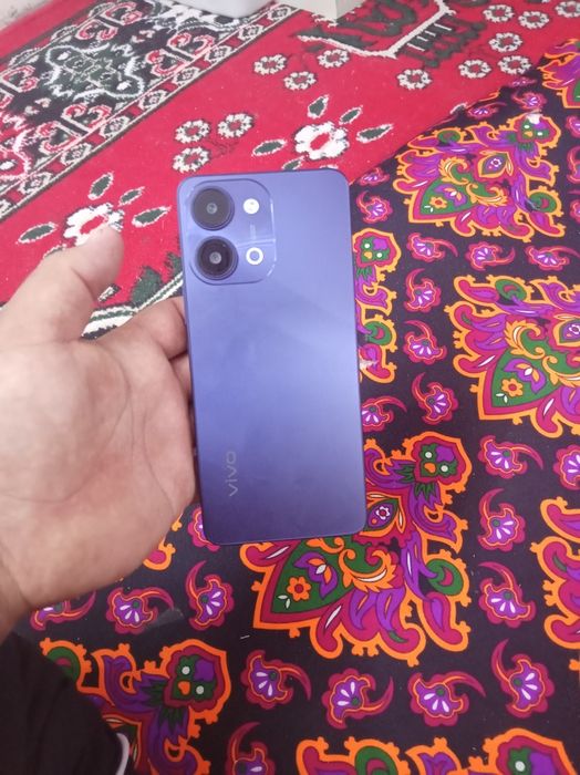 Vivo y11d холати жуда зор 2 ой болди олинганига камчлиги йок