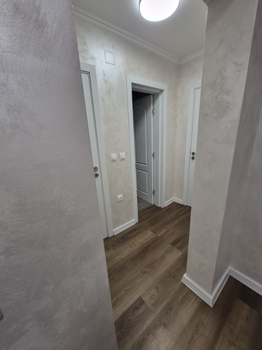 Многостаен тухлен апартамент с панорамна тераса