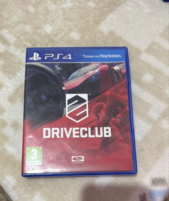 Продам PlayStation 4