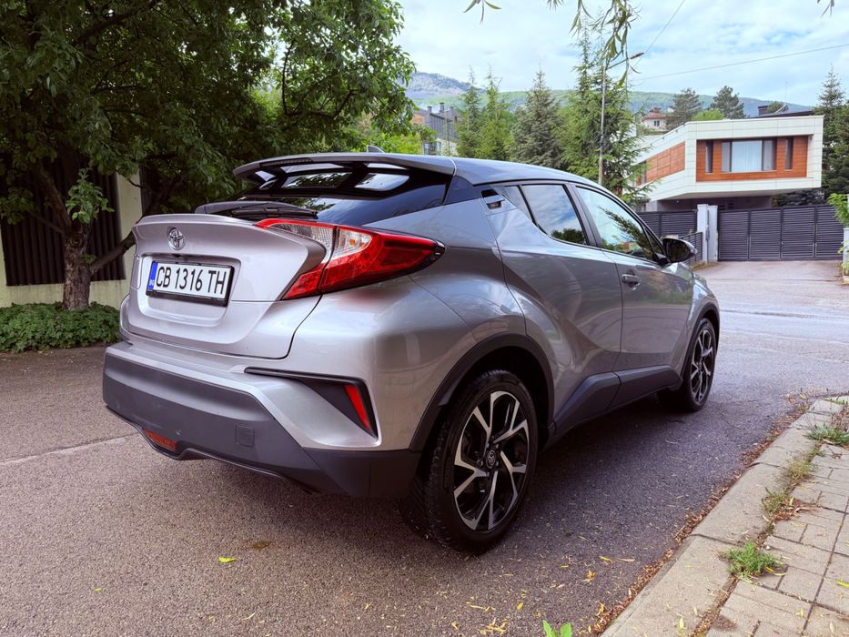 Toyota CHR 2.0 150hp Уникат