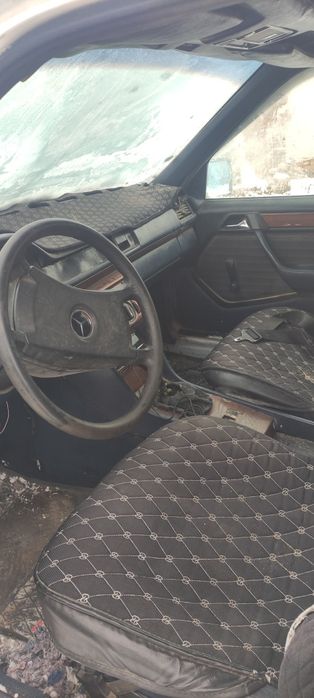 Мерседес w124 E200