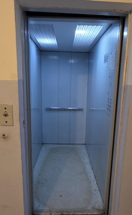 Продам 1 кв 48 квм рн Шанхай